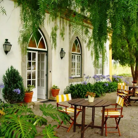 Bed & Breakfast Casa Do Castelo - Turismo De Habitacao 4*